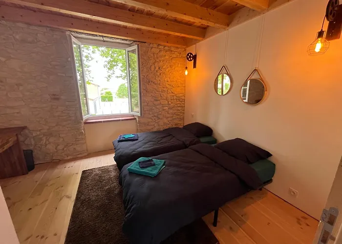 Du Vieux Bourg Fénols